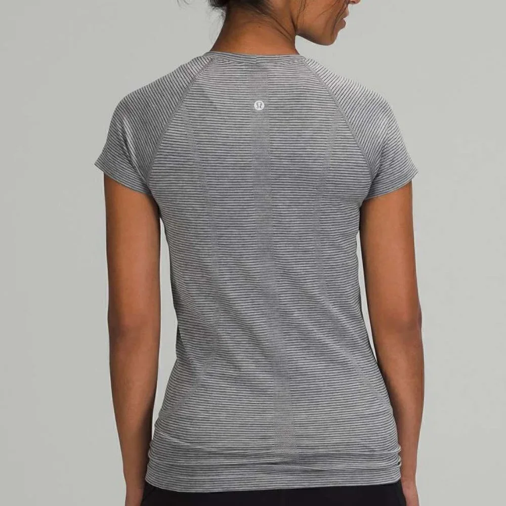 Lululemon Swiftly Tech Short Sleeve Shirt 2.0 - 12